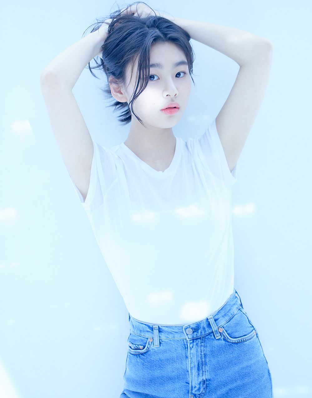 김수안